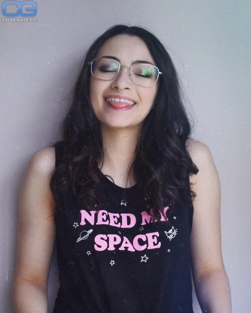 Jodelle Ferland nude, pictures, photos, Playboy, naked, topless, fappening