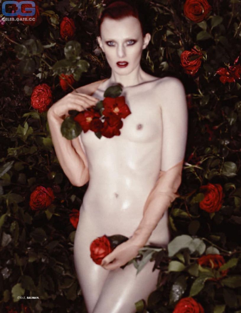 Karen Elson Nackt Nacktbilder Playboy Nacktfotos Fakes Oben Ohne