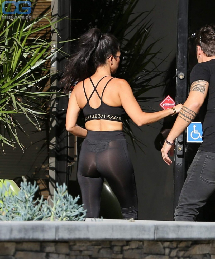 Kourtney Kardashian Nackt Nacktbilder Playbabe Nacktfotos Fakes Oben Ohne