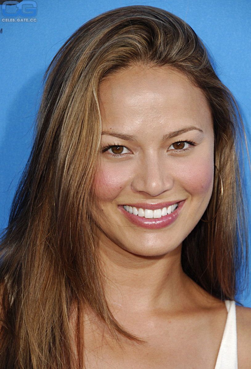 Moon Bloodgood nude, pictures, photos, Playboy, naked, topless, fappening