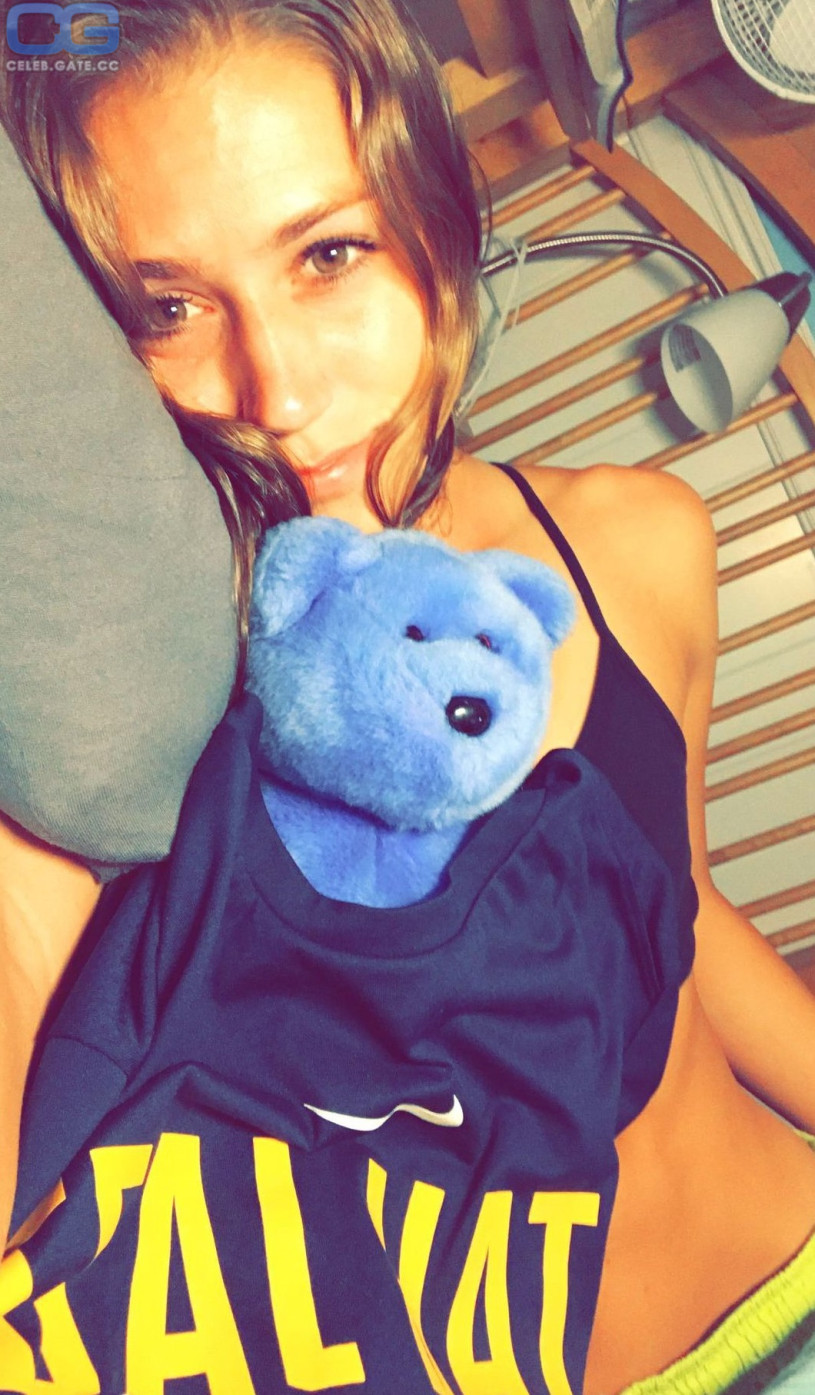 Morgan Reid nude, pictures, photos, Playboy, naked, topless, fappening