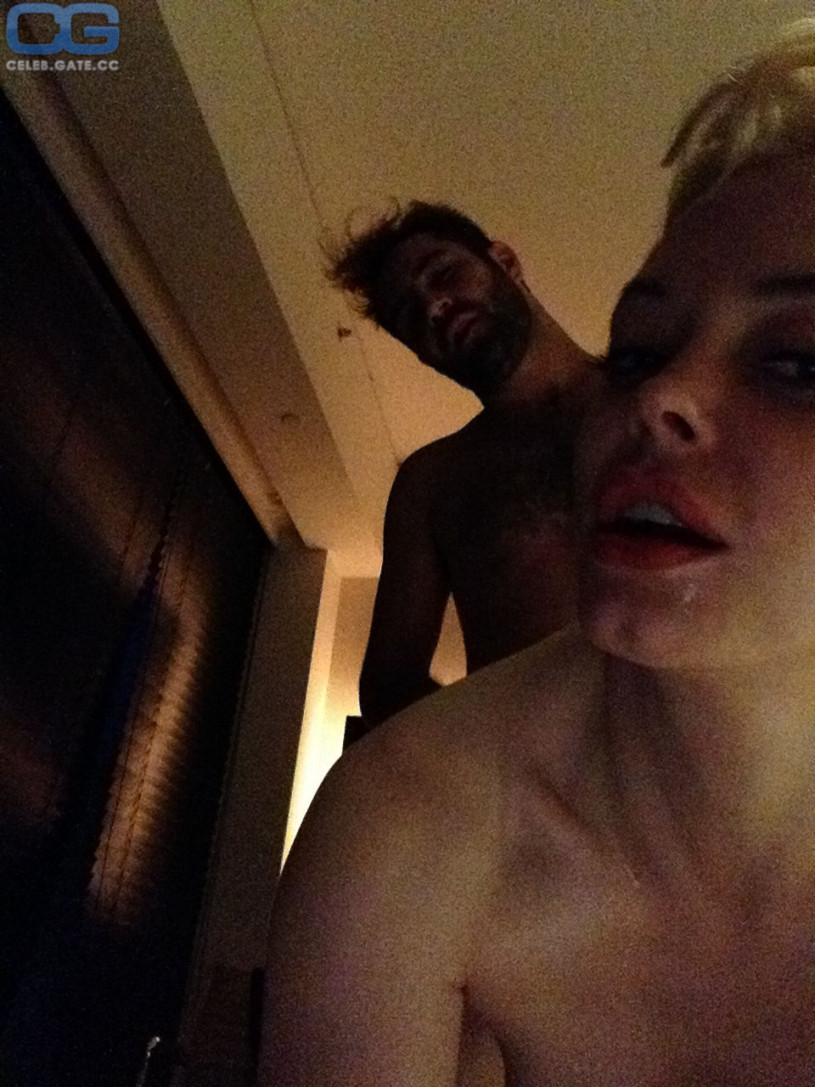 Rose Mcgowan Nackt Nacktbilder Playboy Nacktfotos Fakes Oben Ohne