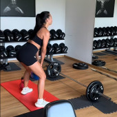 Amira Pocher 