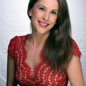 Ana Kasparian 