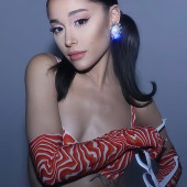 Ariana Grande 