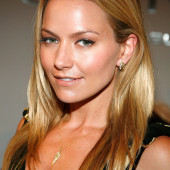 Becki Newton 