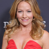 Becki Newton 