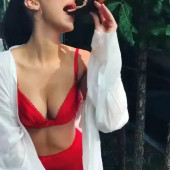 Bella Hadid leaked video