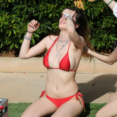Bella Thorne bikini