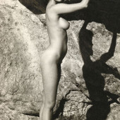 Carey Lowell nude