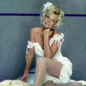 Cathy Lee Crosby 