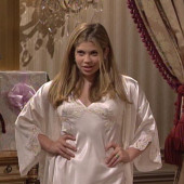 Danielle Fishel 