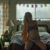 Elle Fanning 