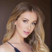 Erika Aurora