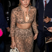 Florence Pugh 