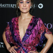 Haley Lu Richardson 