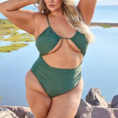 Hunter McGrady 