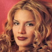 Ivonne Reyes
