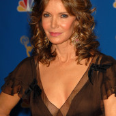 Jaclyn Smith 