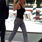Jennifer Lawrence high heels