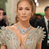 Jennifer Lopez 