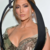 Jennifer Lopez 