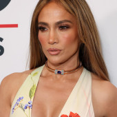 Jennifer Lopez 