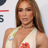 Jennifer Lopez 