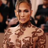 Jennifer Lopez 