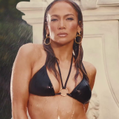 Jennifer Lopez 