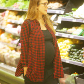 Jessica Alba pregnant
