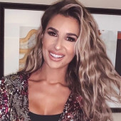 Jessie James Decker