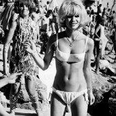 Judy Geeson 