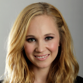 Juno Temple nude scenes