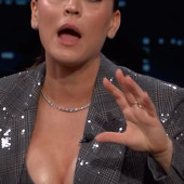 Kaley Cuoco 