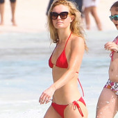Kate Bosworth bikini