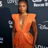 KiKi Layne 