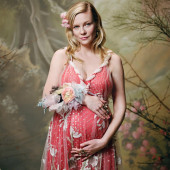 Kirsten Dunst pregnant