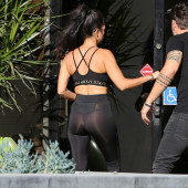 Kourtney Kardashian pantyhose
