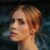 Lara Dandelion Seibert