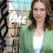 Lara Dandelion Seibert 