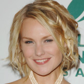 Laura Allen
