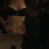 Lauren Ambrose 