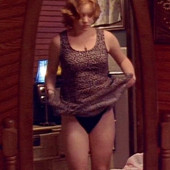 Lauren Ambrose 
