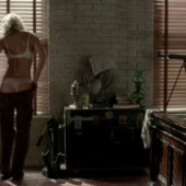 Laurie Holden body