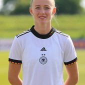 Lea Schueller 
