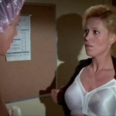 Leslie Easterbrook 