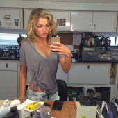 Lili Simmons the fappening