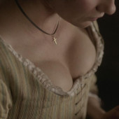 Lily Sullivan 