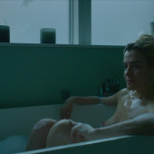 Lisa Dwan 